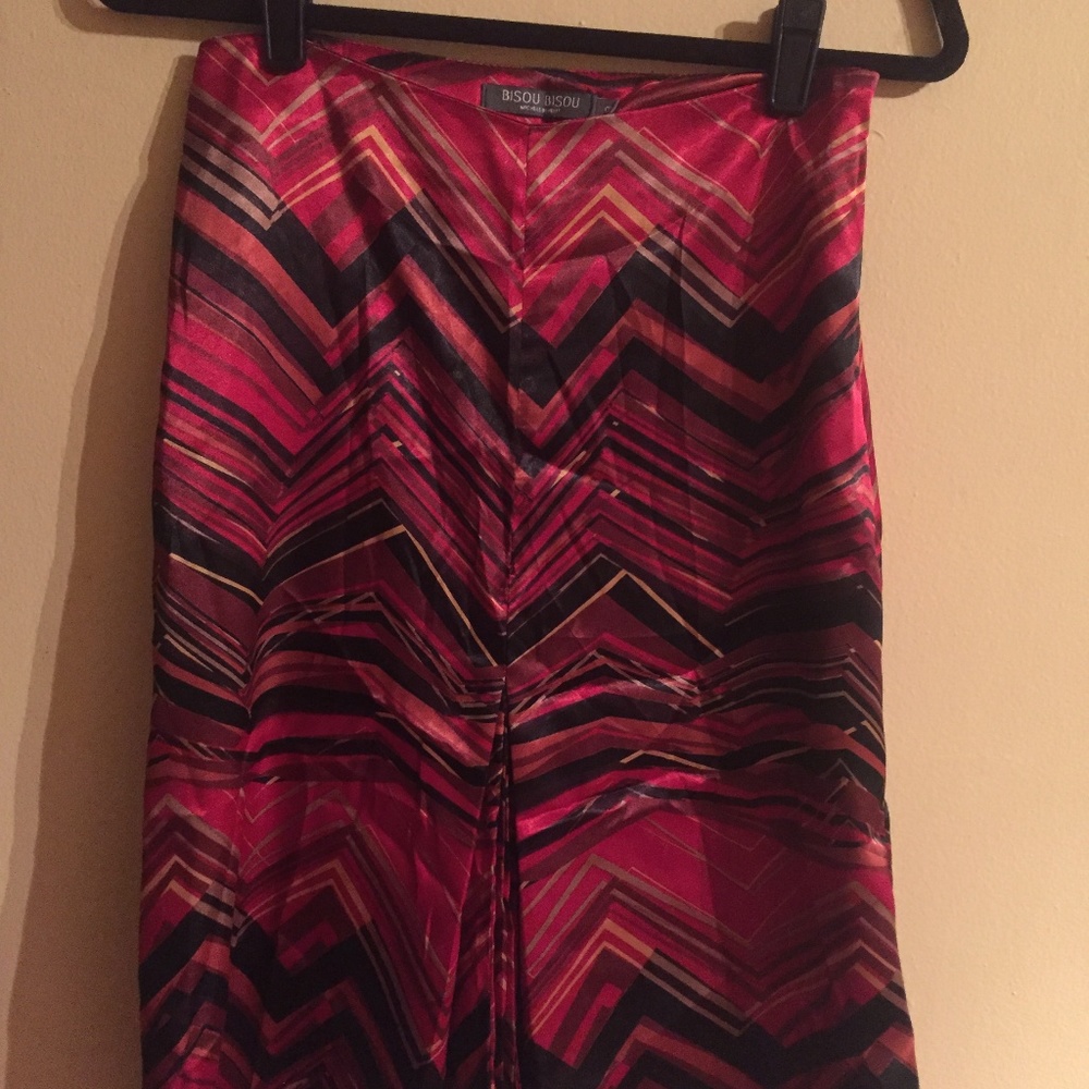 Bold Print Skirt